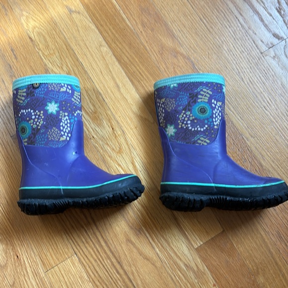 Kids Bogs - Picture 3 of 8